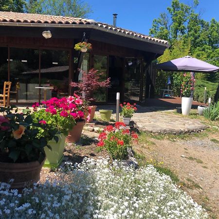 Le Sentier Des Arches Hotel Beaumont  Bagian luar foto