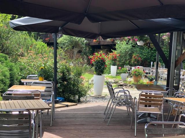 Le Sentier Des Arches Hotel Beaumont  Bagian luar foto